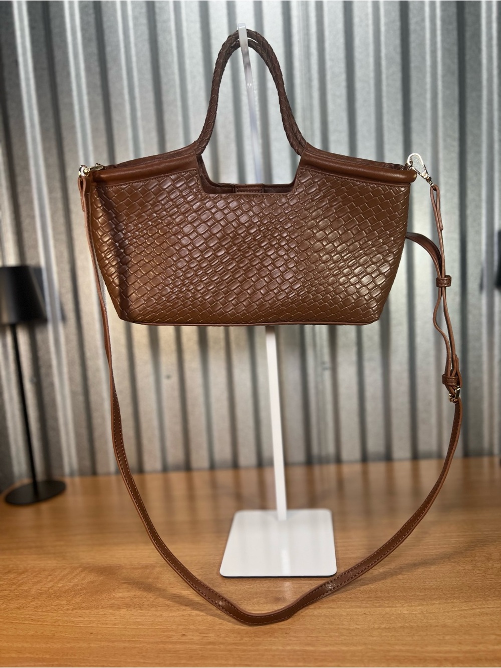 Brown Woven Satchel Bag Convertible Crossbody Braided Handle Cognac Purse - Picture 4 of 4
